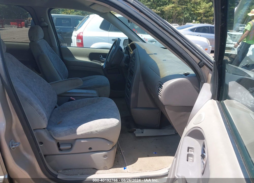 2002 NISSAN QUEST GXE VIN: 4N2ZN15T32D817716