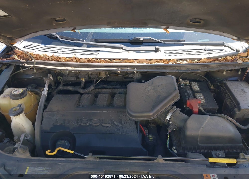 2008 LINCOLN MKX VIN: 2LMDU88C28BJ21738
