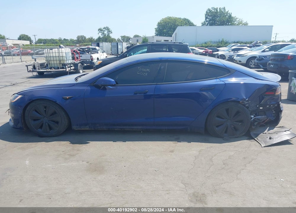 2022 TESLA MODEL S DUAL MOTOR ALL-WHEEL DRIVE VIN: 5YJSA1E56NF488427