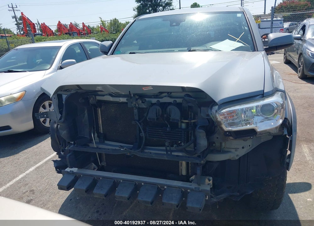 2019 TOYOTA TACOMA SR5 V6 VIN: 3TMCZ5AN1KM197920