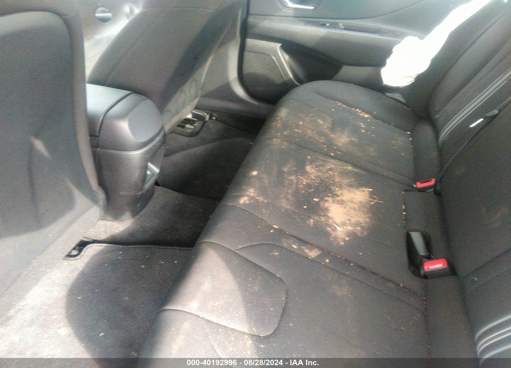 2024 HYUNDAI ELANTRA SEL VIN: KMHLM4DG1RU781158