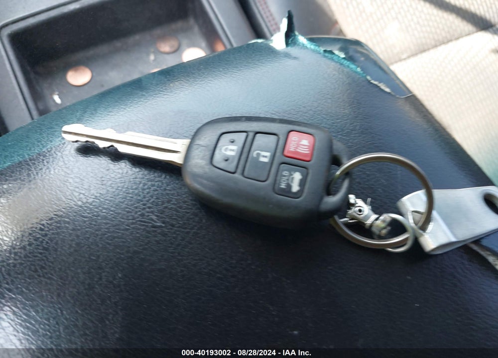 2017 TOYOTA CAMRY SE VIN: 4T1BF1FK1HU341350