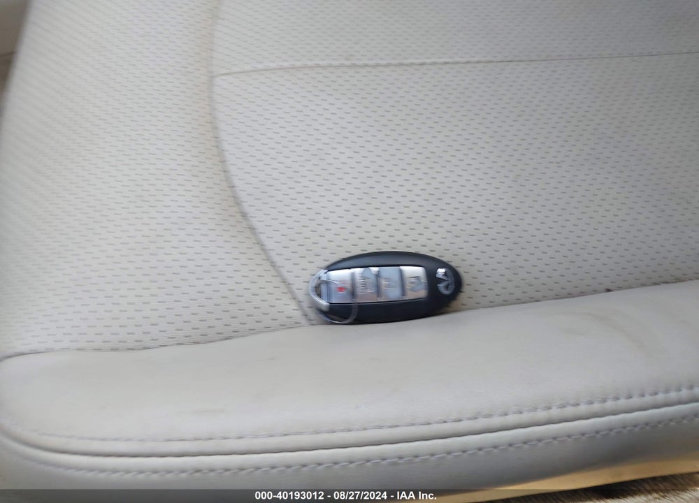 2009 INFINITI G37X VIN: JNKCV61F79M053111