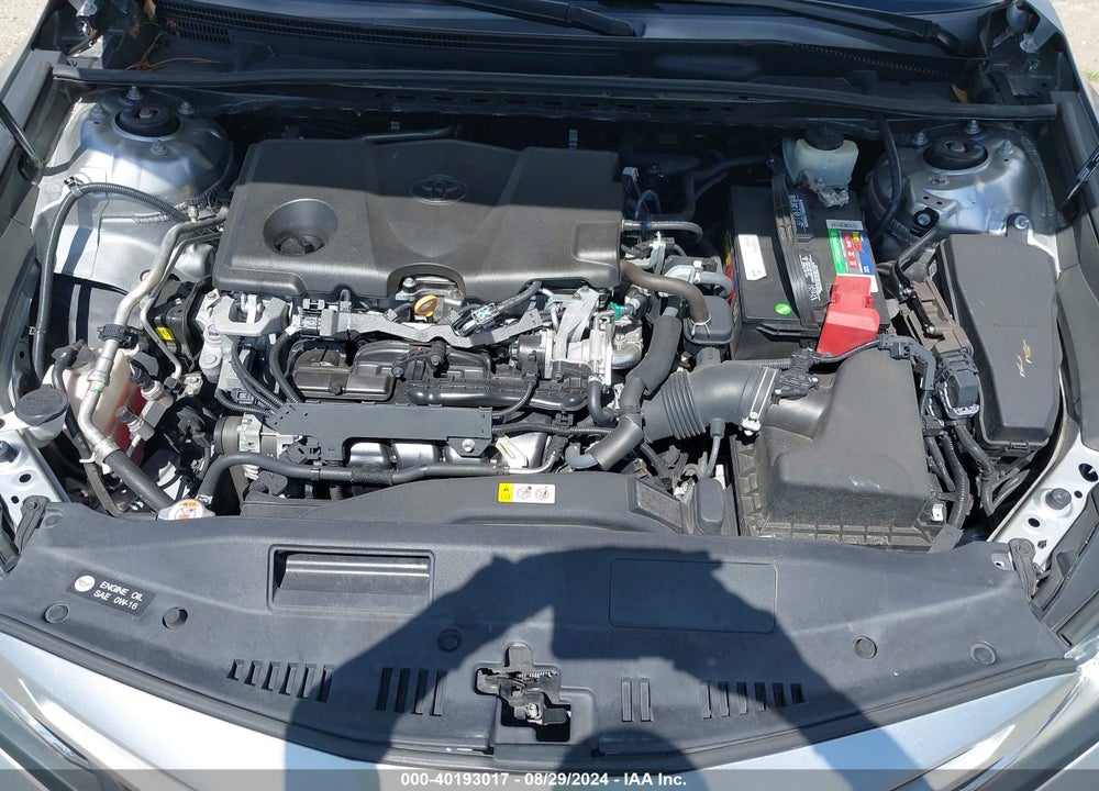 2018 TOYOTA CAMRY SE VIN: 4T1B11HK2JU082174