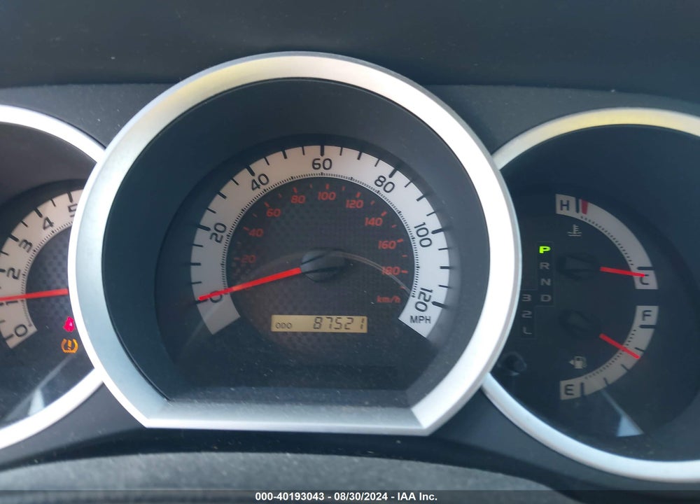 2015 TOYOTA TACOMA VIN: 5TFUX4EN6FX038793