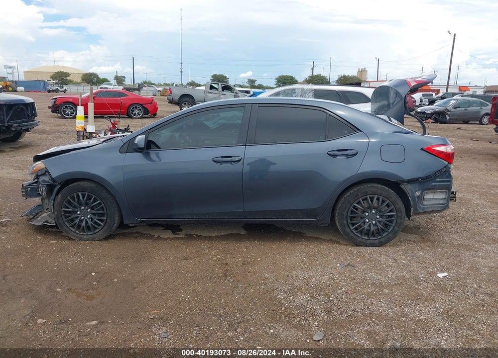 2018 TOYOTA COROLLA LE VIN: 2T1BURHE9JC038030