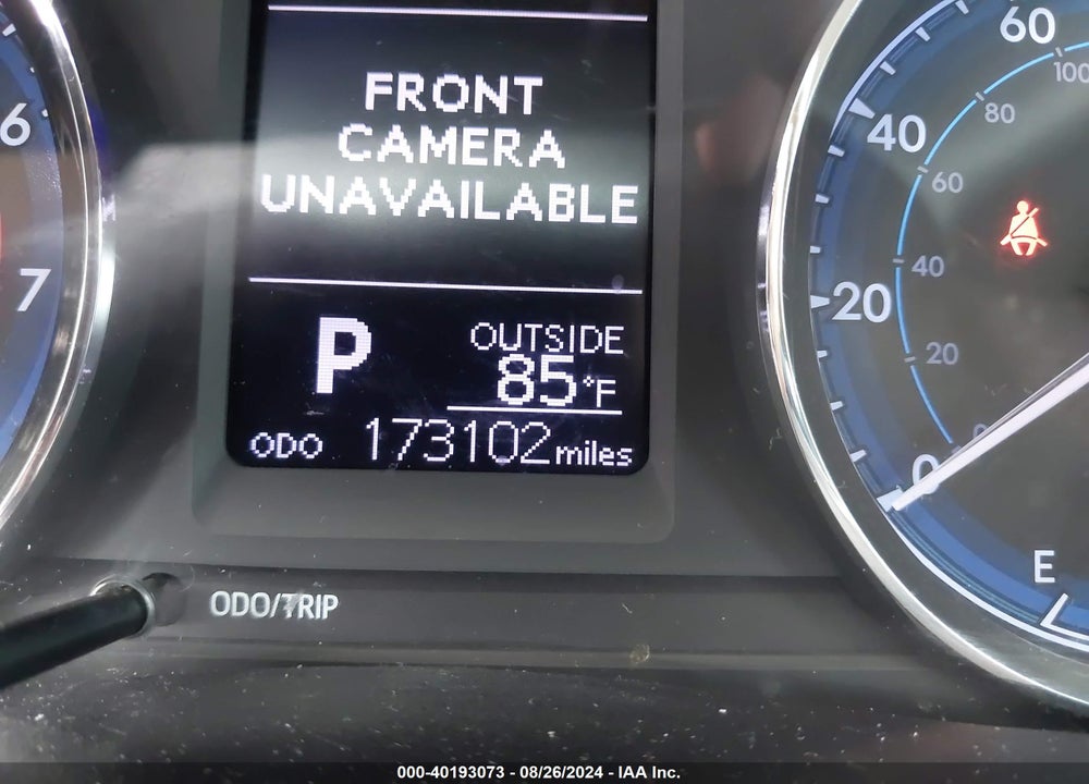 2018 TOYOTA COROLLA LE VIN: 2T1BURHE9JC038030