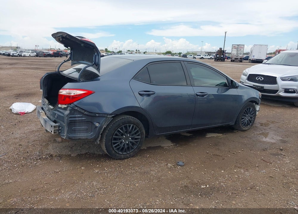 2018 TOYOTA COROLLA LE VIN: 2T1BURHE9JC038030