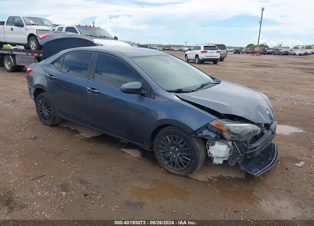 2018 TOYOTA COROLLA LE VIN: 2T1BURHE9JC038030