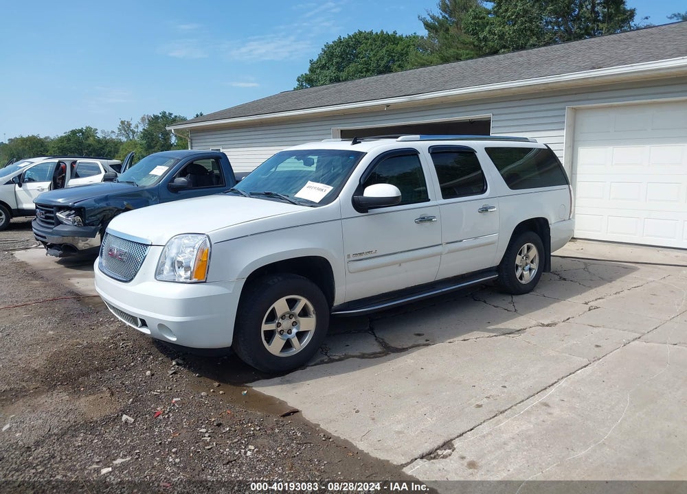 2008 GMC YUKON XL 1500 DENALI VIN: 1GKFK668X8J117583