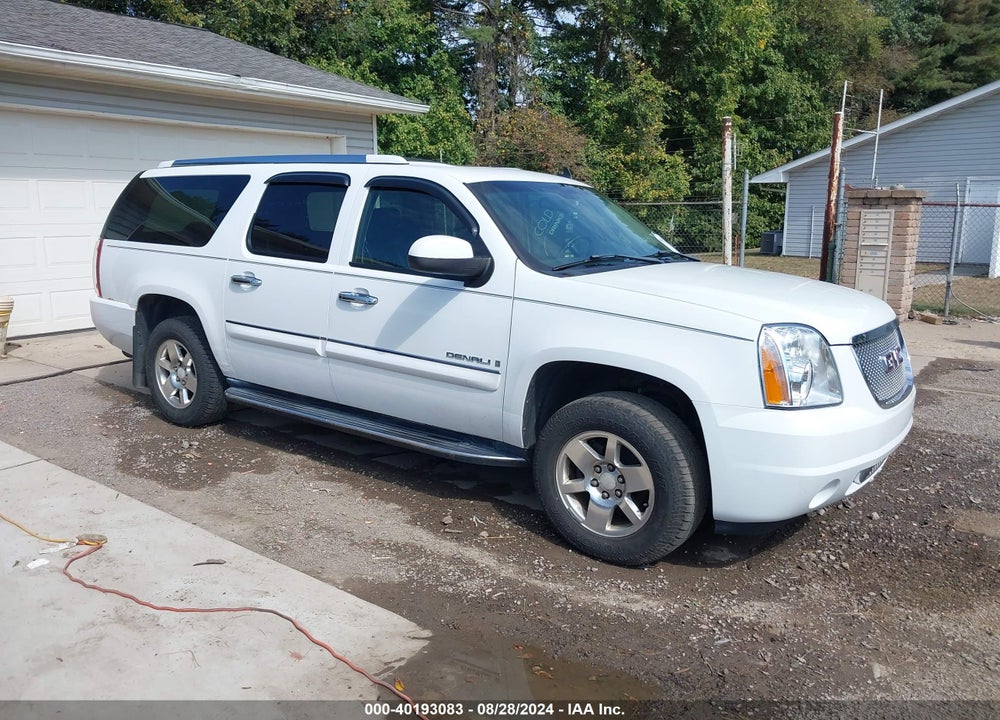 2008 GMC YUKON XL 1500 DENALI VIN: 1GKFK668X8J117583