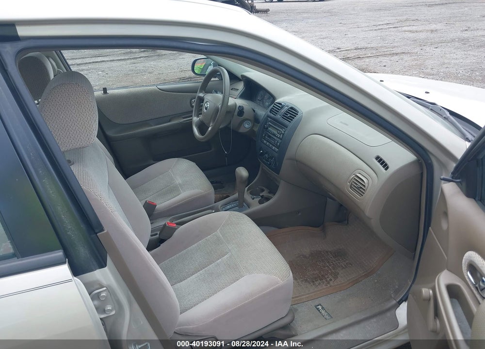 2000 MAZDA PROTEGE DX/LX VIN: JM1BJ222XY0237557