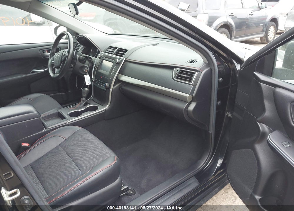 2017 TOYOTA CAMRY SE VIN: 4T1BF1FK2HU353250