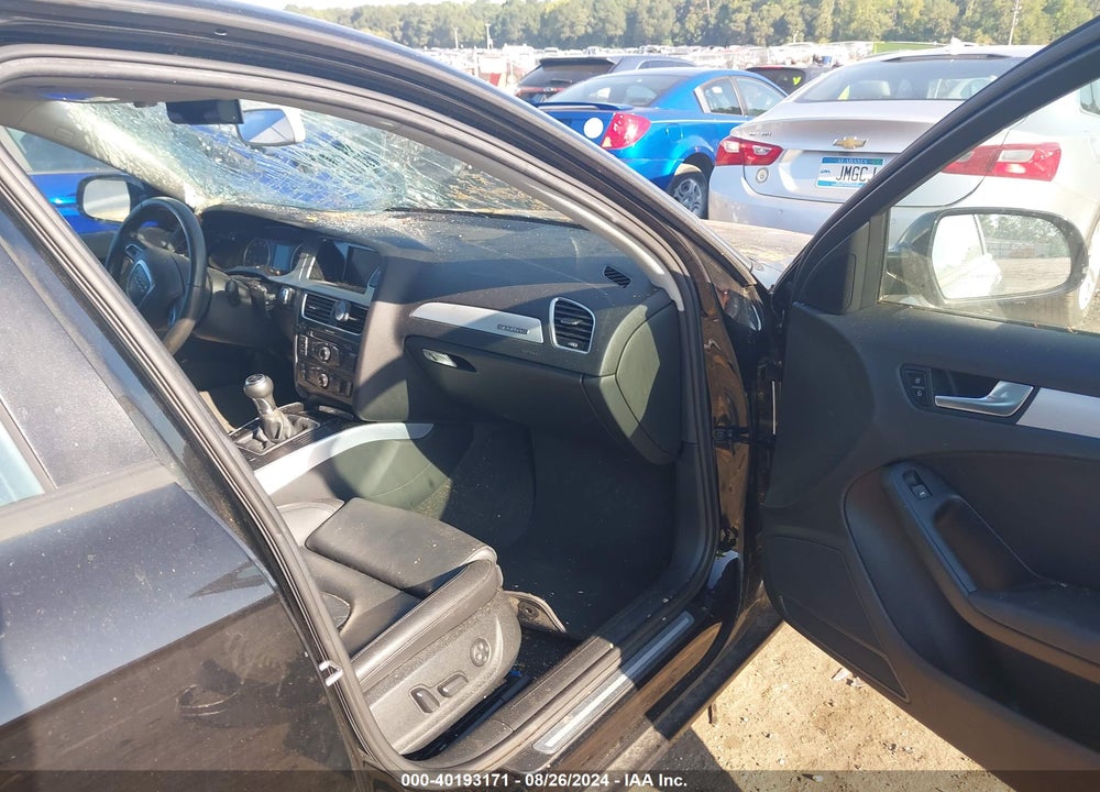 2011 AUDI A4 2.0T PREMIUM VIN: WAUDFAFL2BN024066