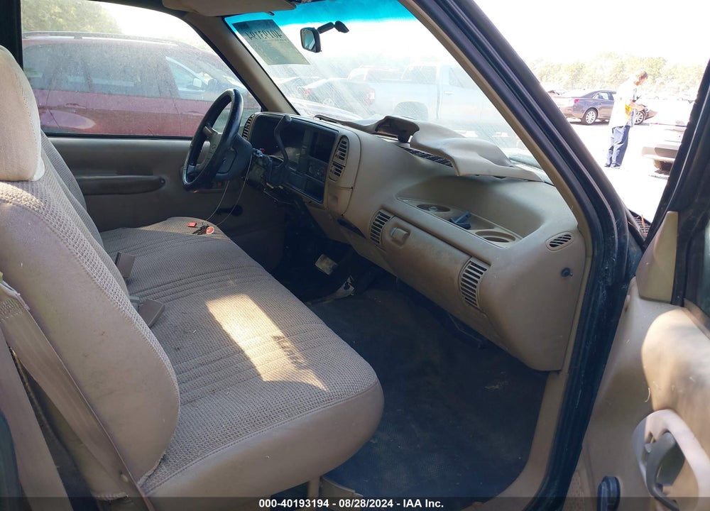 1995 CHEVROLET GMT-400 C1500 VIN: 1GCEC14Z4SZ230280