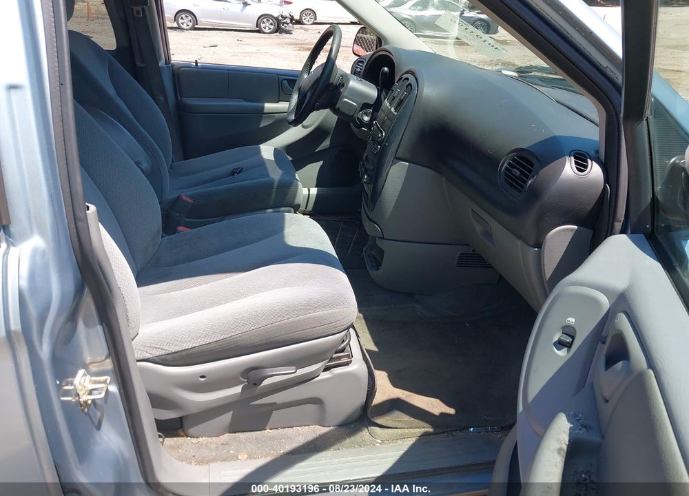 2005 DODGE GRAND CARAVAN SXT VIN: 2D8GP44L35R251275