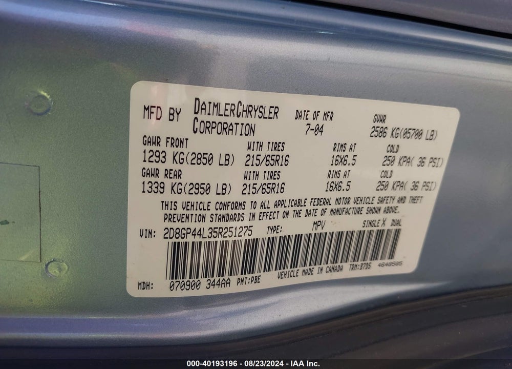 2005 DODGE GRAND CARAVAN SXT VIN: 2D8GP44L35R251275