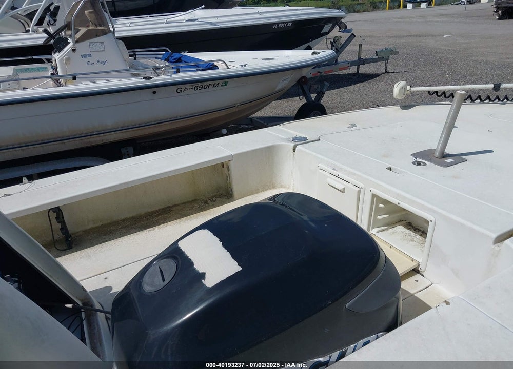 2009 STERLING BOAT VIN: SOEBDO18H304