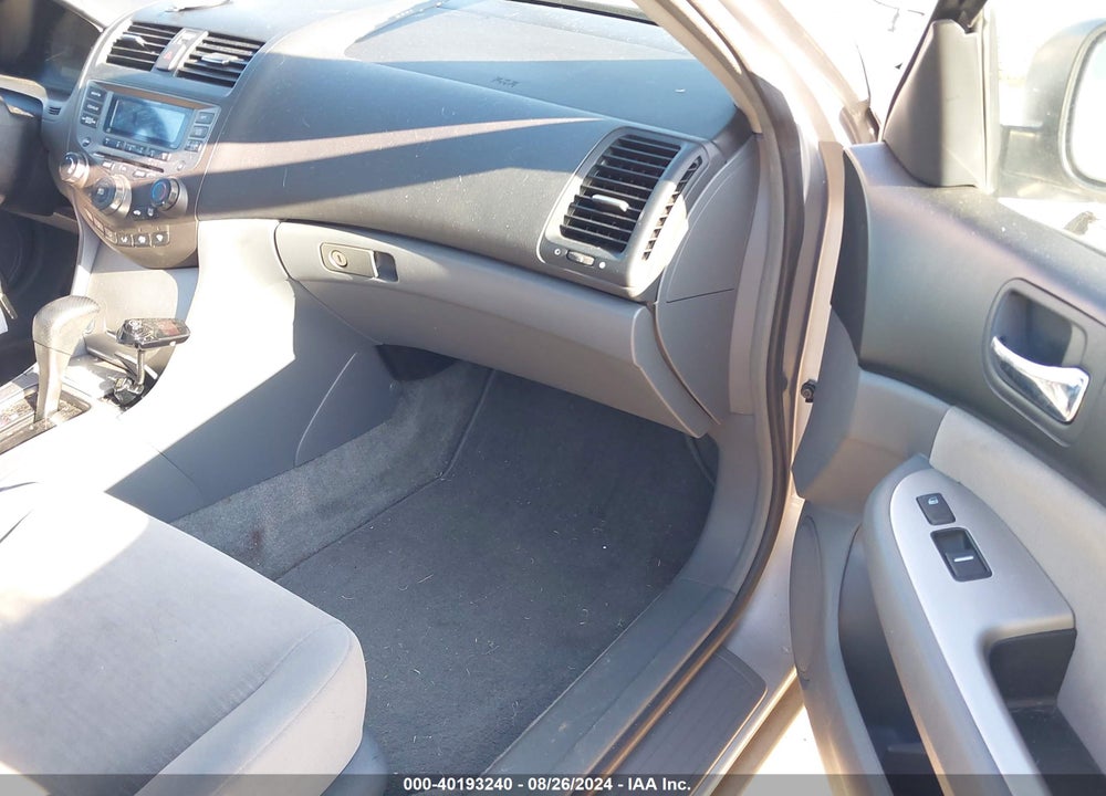 2007 HONDA ACCORD 2.4 EX VIN: 1HGCM56767A159663