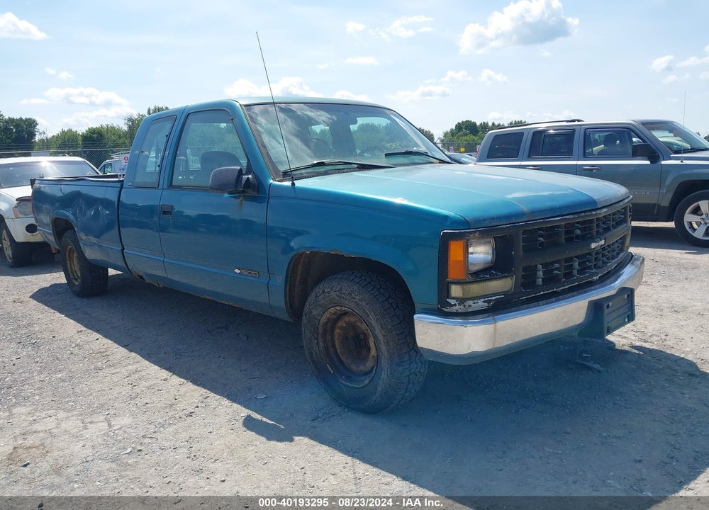1998 CHEVROLET C1500 FLEETSIDE VIN: 1GCEC19M2WE207512