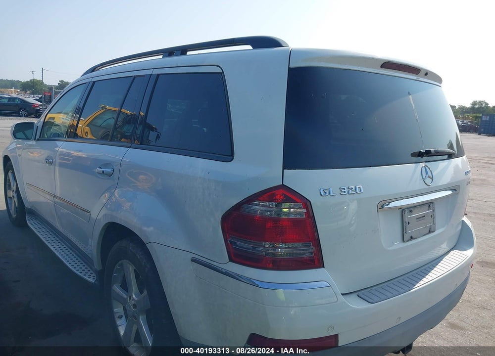 2009 MERCEDES-BENZ GL 320 BLUETEC 4MATIC VIN: 4JGBF25EX9A484804