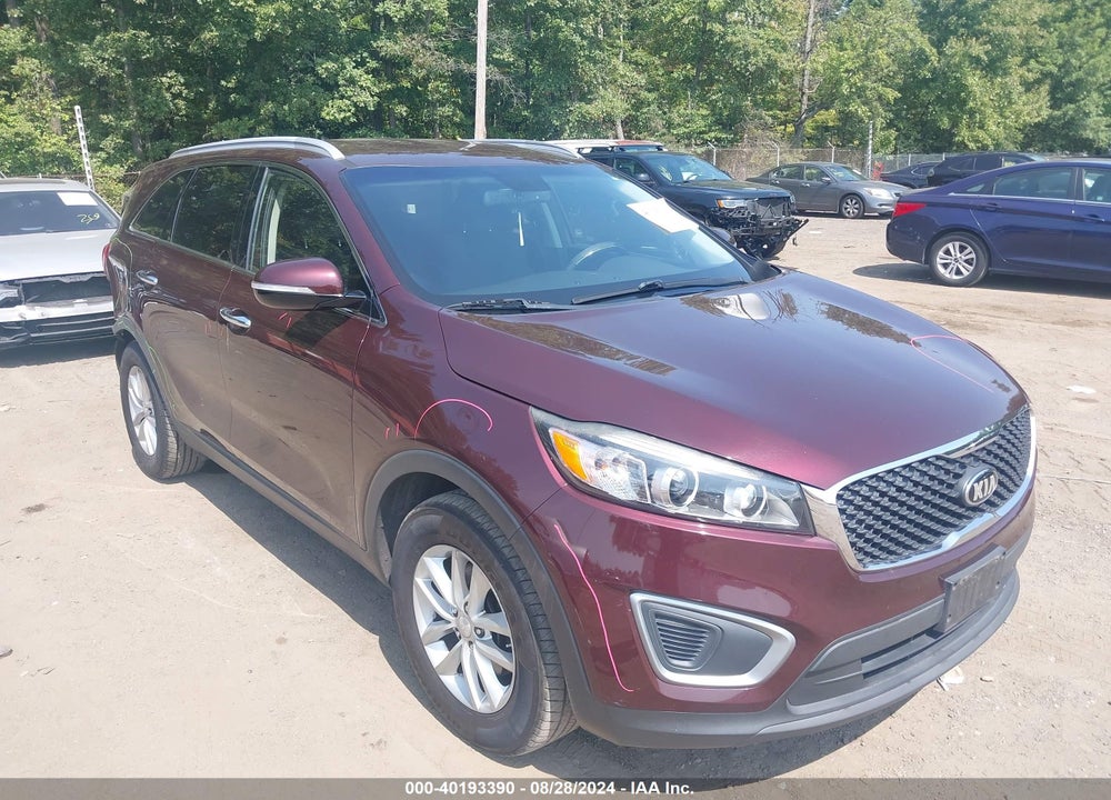 2017 KIA SORENTO 2.4L LX VIN: 5XYPG4A37HG220008
