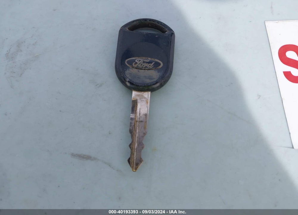 2010 FORD FOCUS SEL VIN: 1FAHP3HN0AW231226