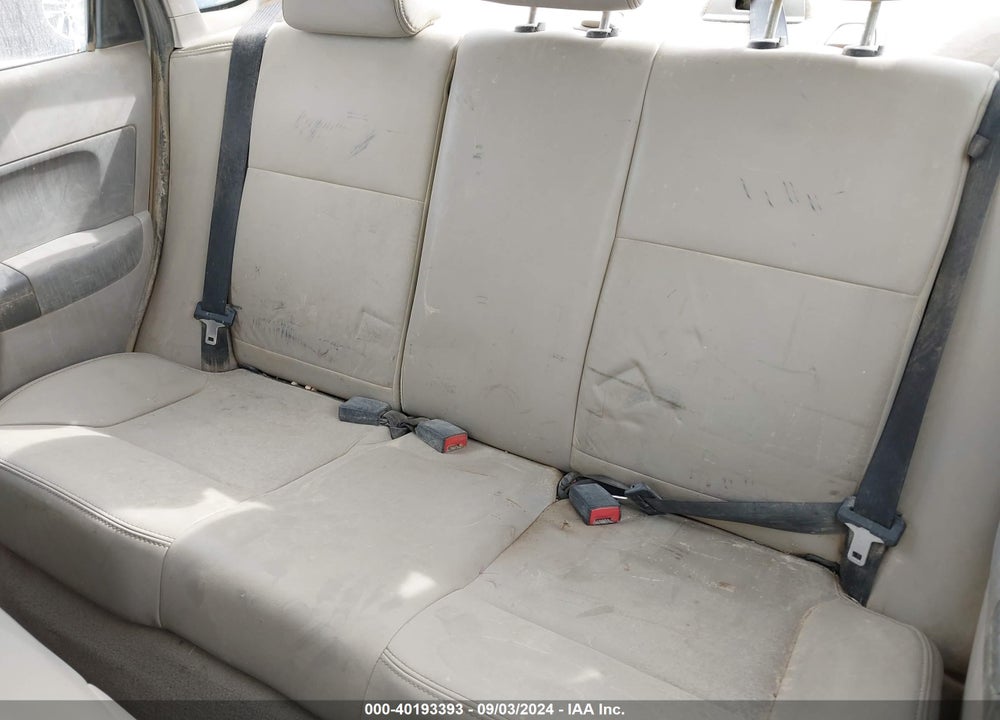 2010 FORD FOCUS SEL VIN: 1FAHP3HN0AW231226