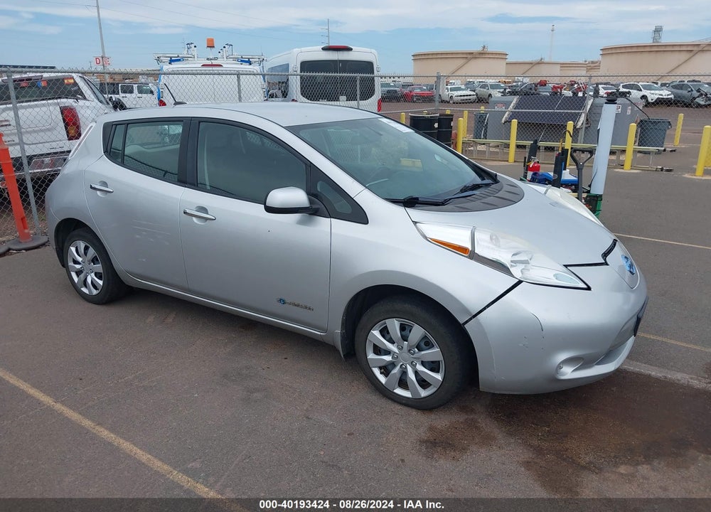 2015 NISSAN LEAF S VIN: 1N4AZ0CP2FC307122