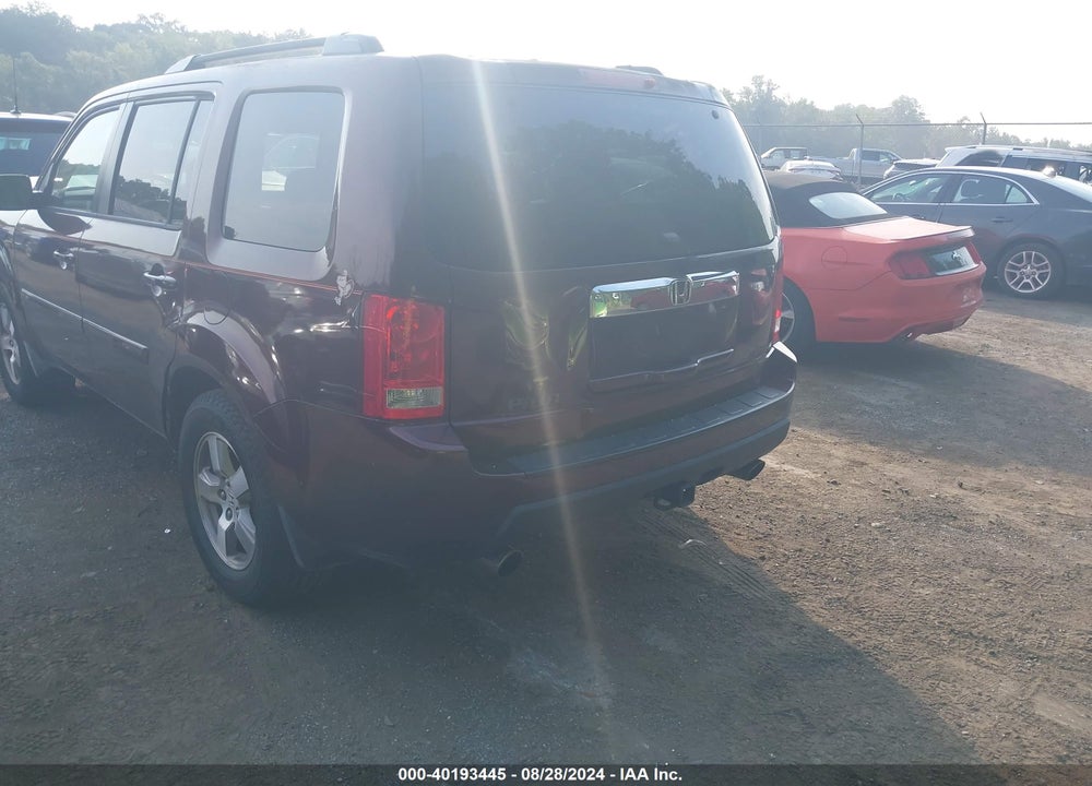 2009 HONDA PILOT EX-L VIN: 5FNYF48549B038693