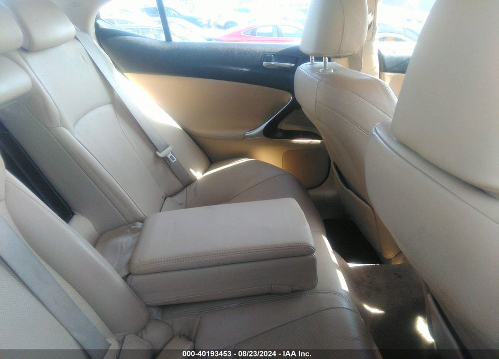 2007 LEXUS IS 250 VIN: JTHCK262472017196
