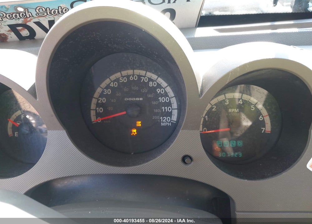 2008 DODGE NITRO SXT VIN: 1D8GT28K18W100593