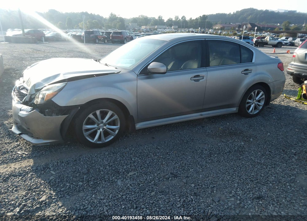 2014 SUBARU LEGACY 2.5I LIMITED VIN: 4S3BMCM63E3003333