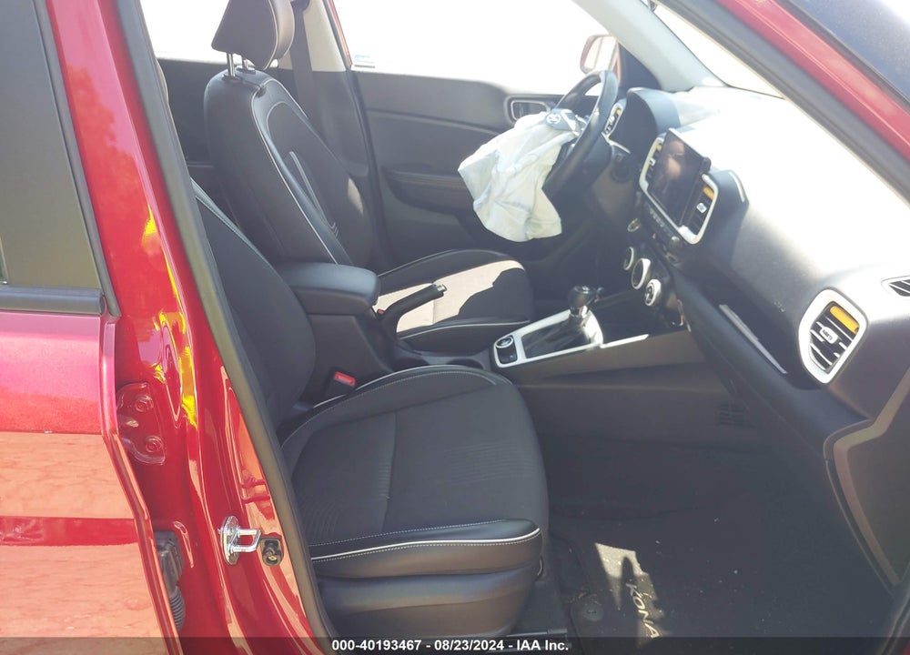 2022 HYUNDAI VENUE LIMITED VIN: KMHRC8A34NU161730