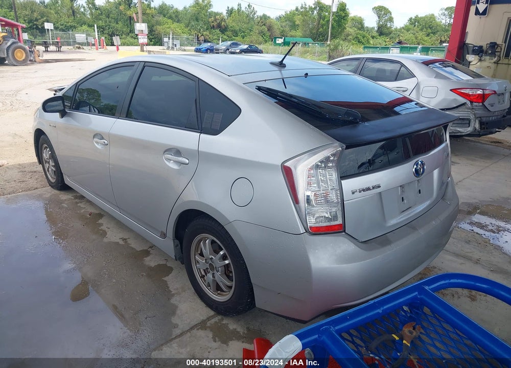 2011 TOYOTA PRIUS TWO VIN: JTDKN3DU6B0274590