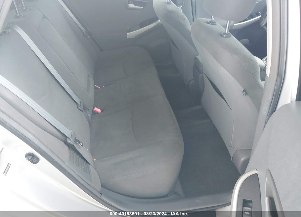 2011 TOYOTA PRIUS TWO VIN: JTDKN3DU6B0274590