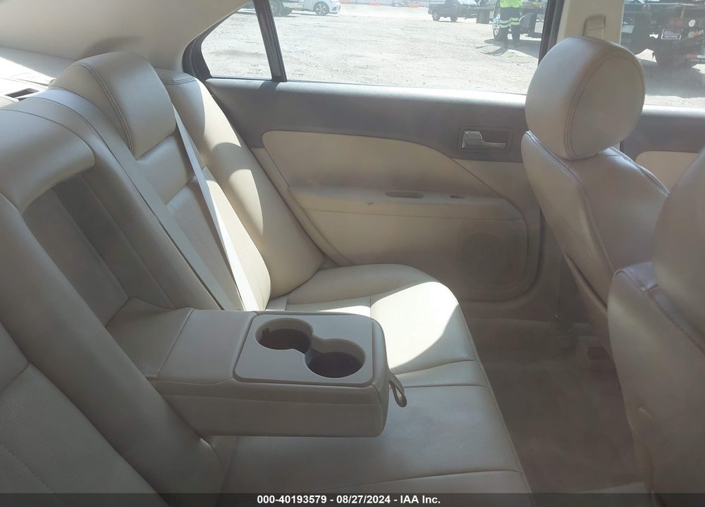 2007 MERCURY MILAN VIN: 3MEHM08Z77R636823