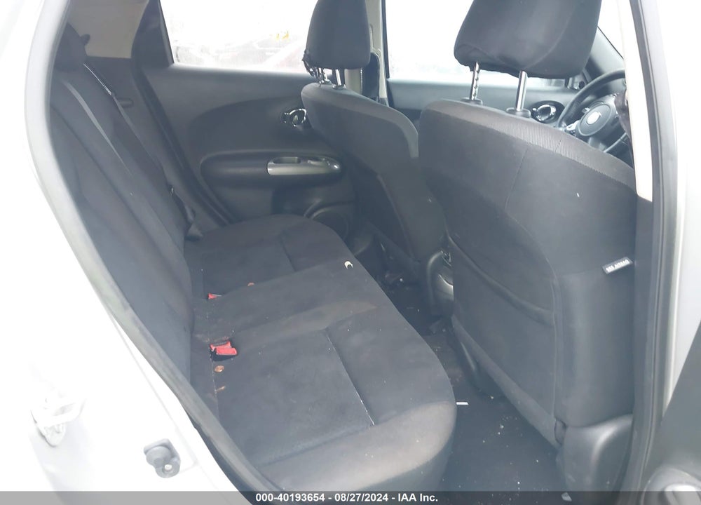 2015 NISSAN JUKE SV VIN: JN8AF5MR8FT502050