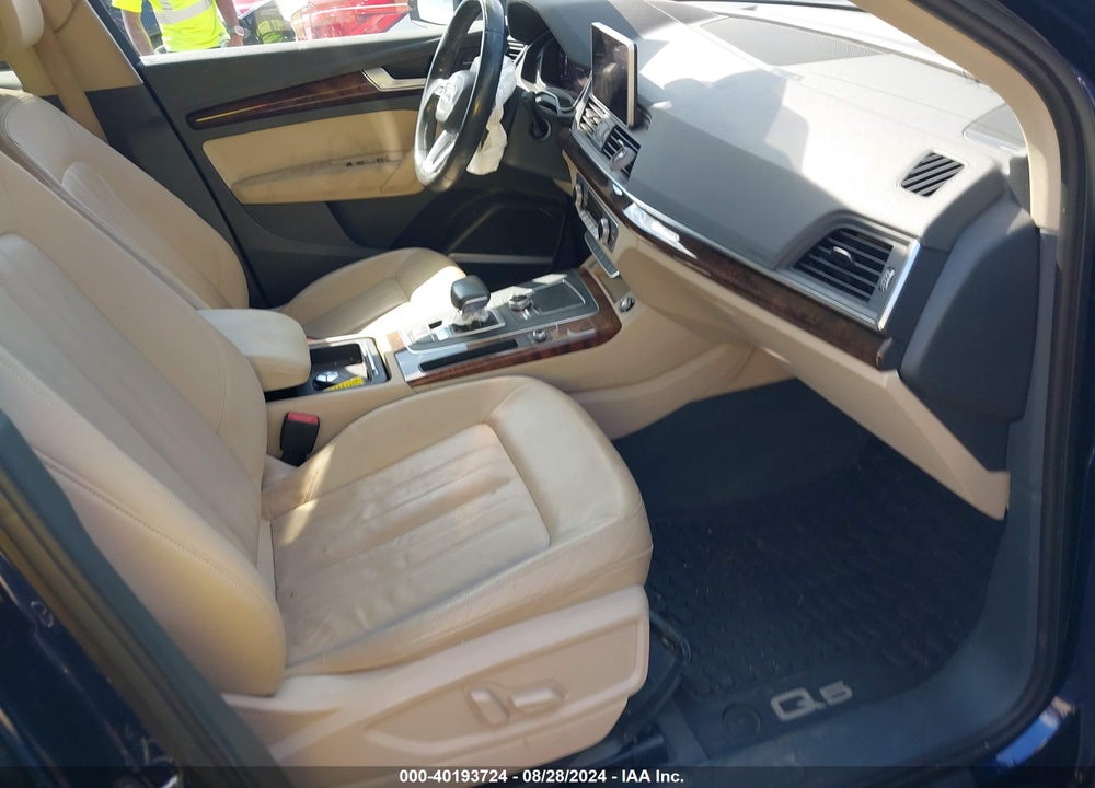 2018 AUDI Q5 2.0T PREMIUM/2.0T TECH PREMIUM VIN: WA1BNAFY8J2002088