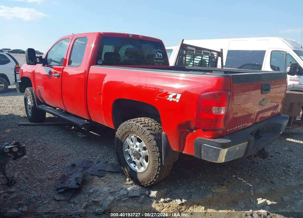 2011 CHEVROLET SILVERADO 2500HD VIN: 1GC2KXCG2BZ220713