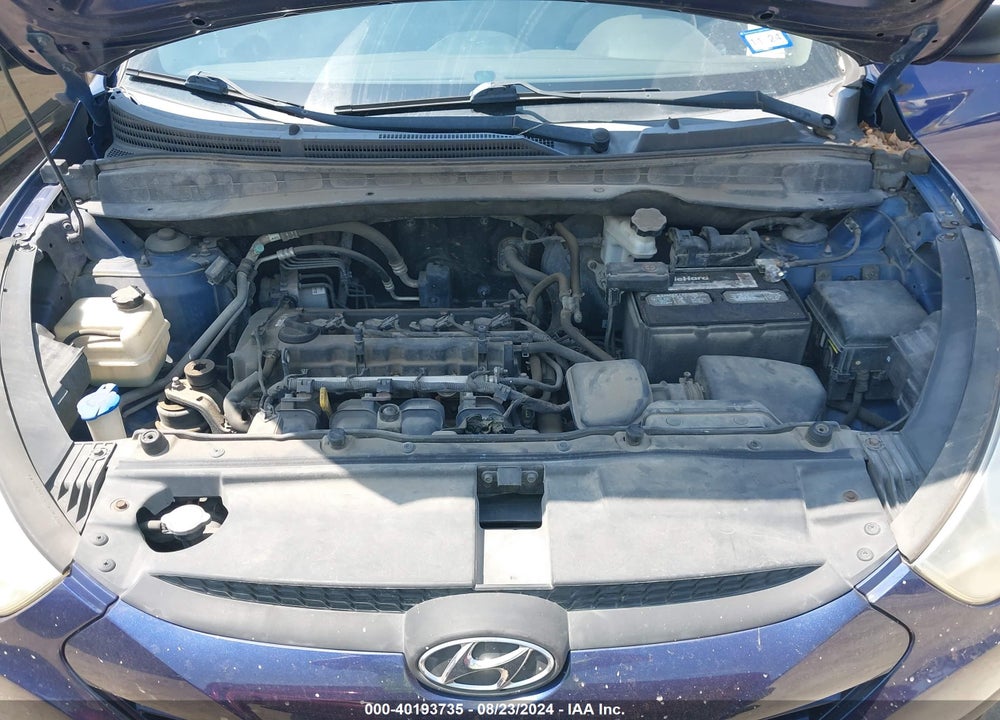 2010 HYUNDAI TUCSON GLS VIN: KM8JT3AC6AU065060