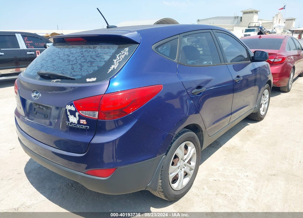2010 HYUNDAI TUCSON GLS VIN: KM8JT3AC6AU065060