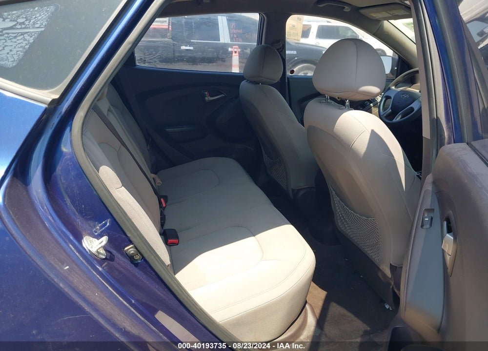 2010 HYUNDAI TUCSON GLS VIN: KM8JT3AC6AU065060