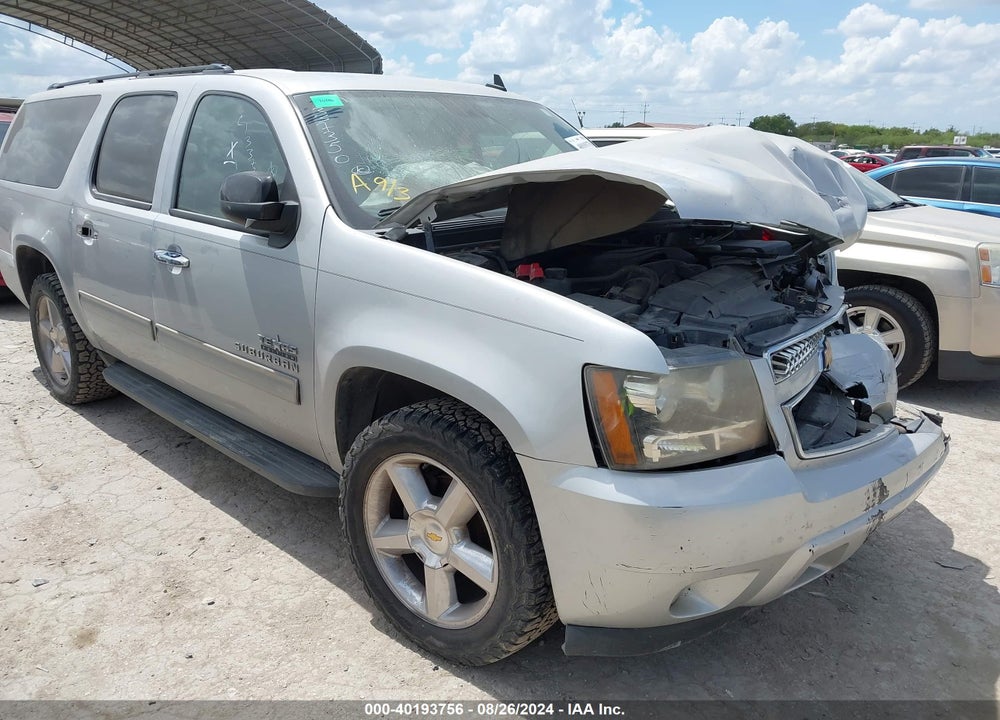 2010 CHEVROLET SUBURBAN 1500 LS VIN: 1GNUCHE03AR158398