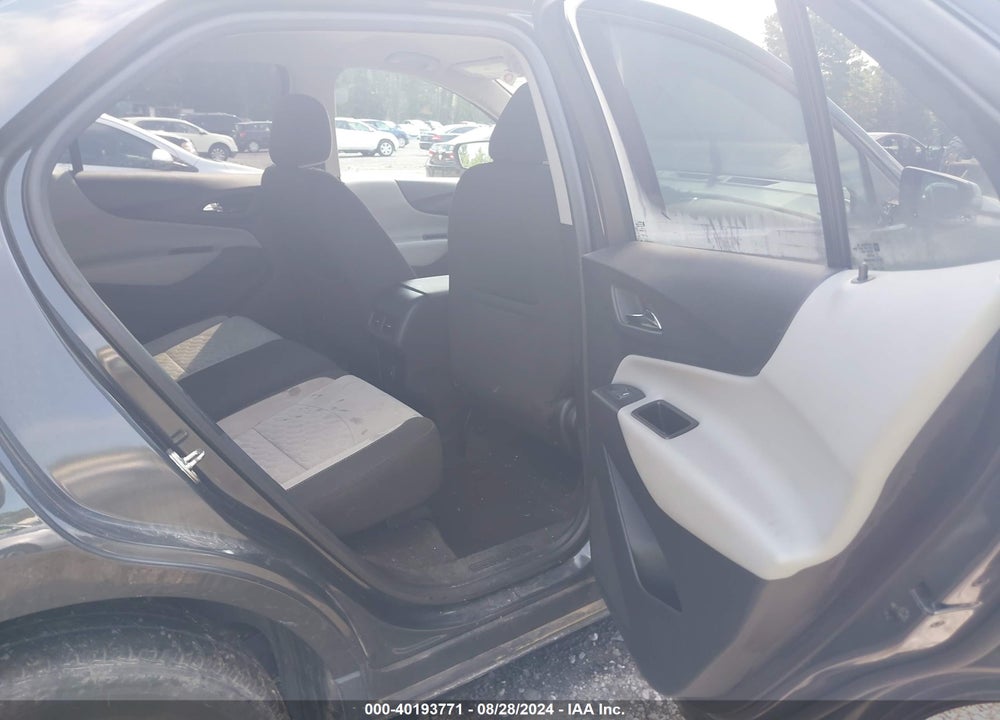 2019 CHEVROLET EQUINOX LT VIN: 2GNAXTEV2K6168097