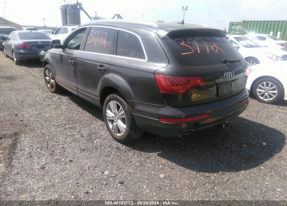 2010 AUDI Q7 3.6 PREMIUM VIN: WA1CYAFE8AD007717