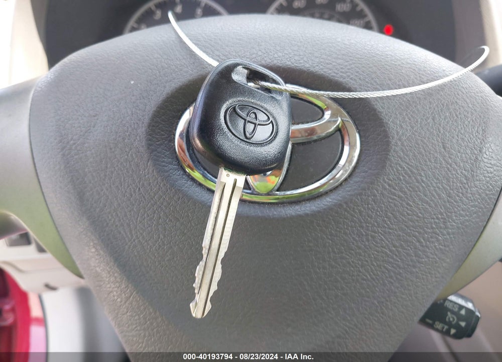 2010 TOYOTA COROLLA LE VIN: 1NXBU4EE4AZ267611
