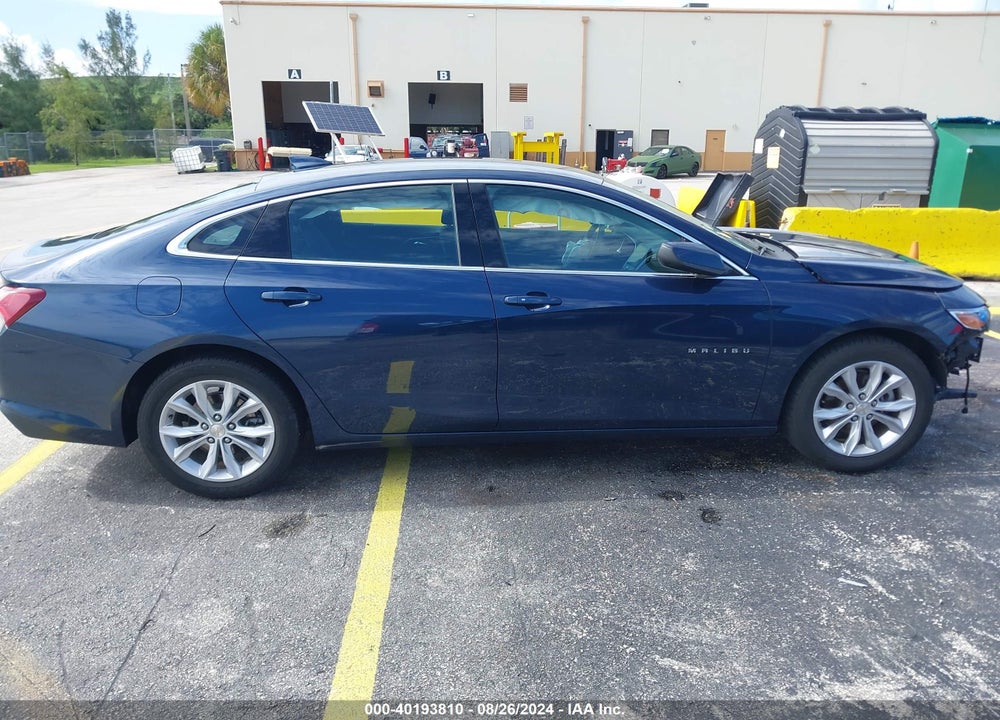 2022 CHEVROLET MALIBU FWD LT VIN: 1G1ZD5STXNF137511