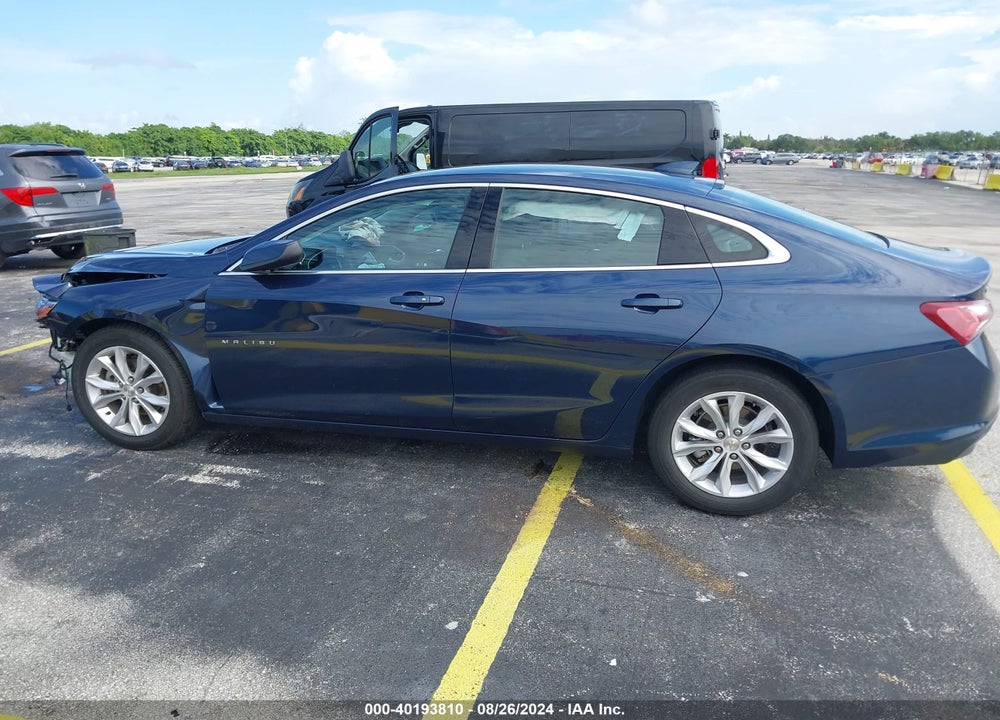2022 CHEVROLET MALIBU FWD LT VIN: 1G1ZD5STXNF137511