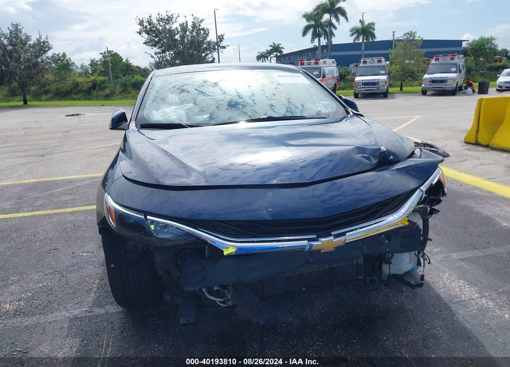 2022 CHEVROLET MALIBU FWD LT VIN: 1G1ZD5STXNF137511